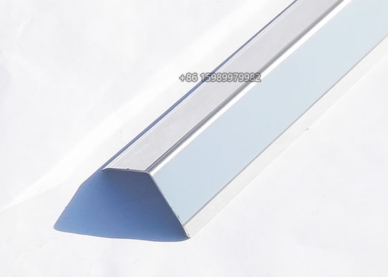 90 درجة الفولاذ المقاوم للصدأ جدار ركن الحرس 0.8 مم سمك 8 كيلو تأثير المرآة